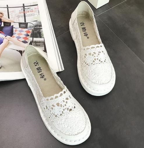 夏天想清爽舒适 就穿复古森女低帮鞋（图）