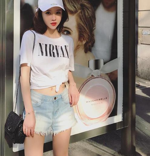 现在最受欢迎的女装 明星们都穿上了（图）