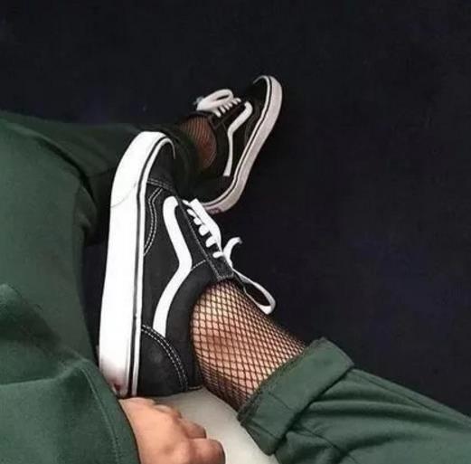 春夏一款能吸睛的渔网短袜是必不可少的(图) 春夏一款能吸睛的渔网短袜是必不可少的(图)