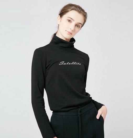 春款内搭不只有毛衣 这些打底衫也洋气