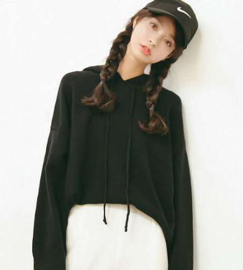 早春不知道怎么穿 让毛衣一周搭配不重样（图）