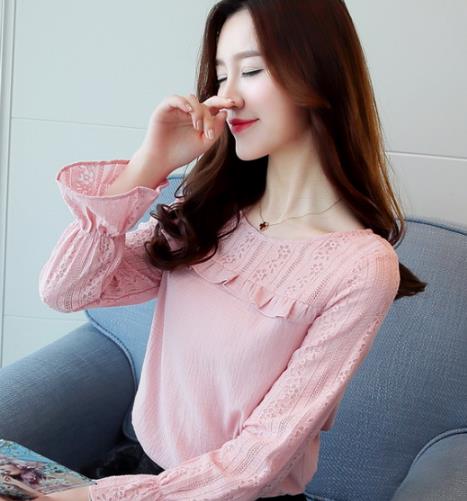 今春甜美大比拼 种草喇叭袖衬衣搭配示范（图）