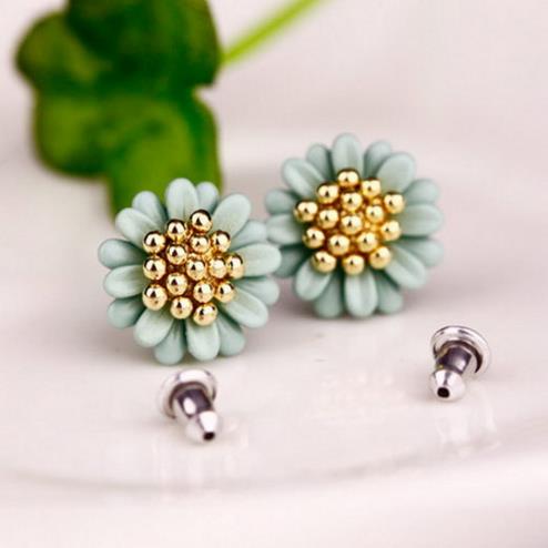 让你夏日爱不释手的6款美饰诱惑（图）