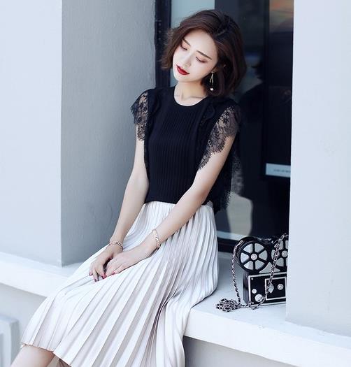 看雪纺衫如何搭配下装才能应付盛夏（图）