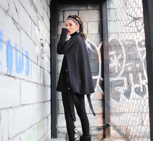 春暖花开 春款时髦卫衣的多种搭配示范（图）