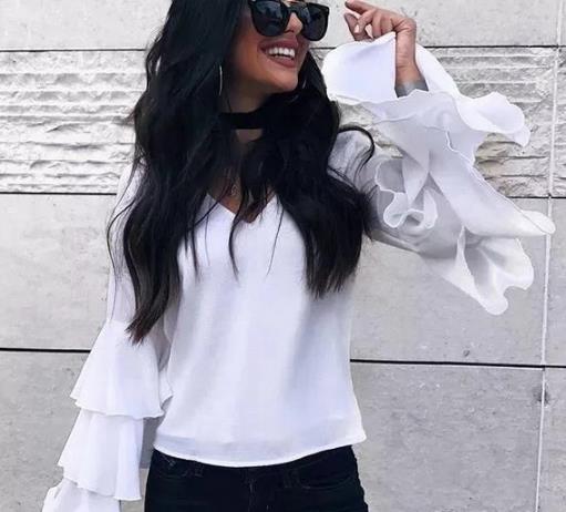 今年流行紧身小黑裤 五种小黑裤搭配超性感