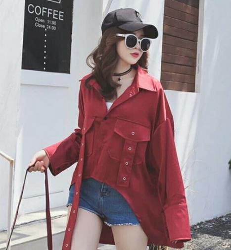 穿一件这样的港风外套凹造型 简直帅炸了（图）