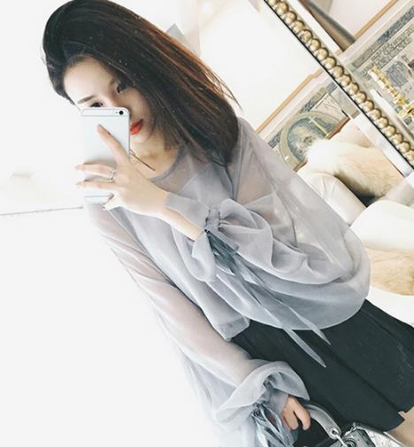 今年流行款衬衫搭配推荐 妥妥的性感女神范儿 今年流行款衬衫搭配推荐 妥妥的性感女神范儿
