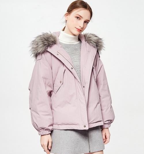 今年流行紫色鱼尾丝绒短裙 性感冷艳堪称一绝 