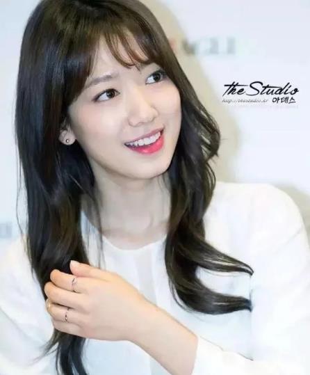 最有女人味的5款发型，看看你喜欢哪一款（图）