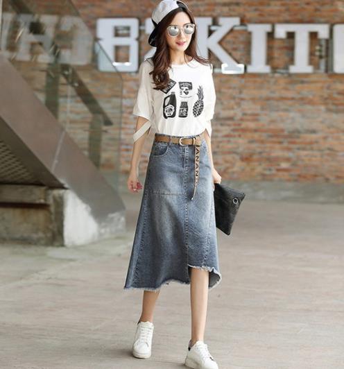 时髦升级:经典牛仔衬衫裙才是夏日打开方式 时髦升级:经典牛仔衬衫裙才是夏日打开方式