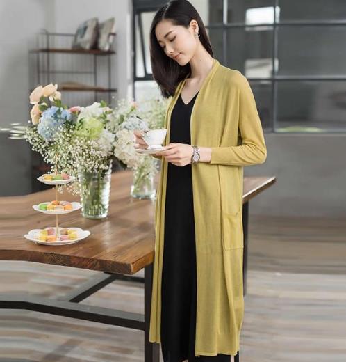 这样的针织开衫真的能改变气质 你值得一试