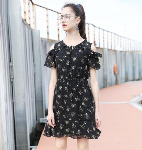 皮肤暗怎么选裙子 碎花裙带你玩转时尚（图）