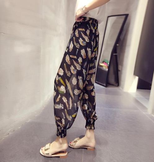 夏季必备的裤子 这5款裤子时髦显瘦又百搭（图）