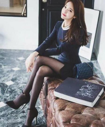 包臀裙的魅力 彰显女人性感妙曼好身材