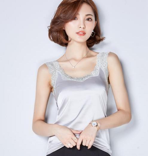 为什么男人都喜欢看女人穿雪纺衫 显瘦又性感