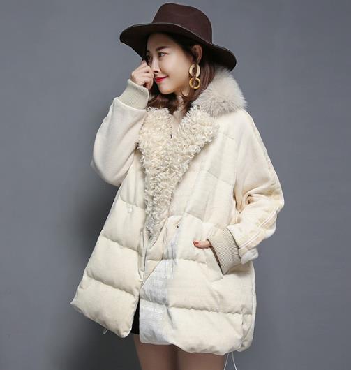 论时尚优雅女人一定不能错过纯色羽绒服（图）