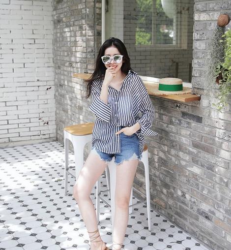 春季新款韩版条纹衬衫搭配 让你意想不到的时髦
