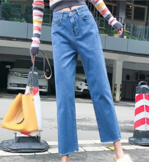 牛仔裤如何搭配鞋子：时髦又百搭（图）