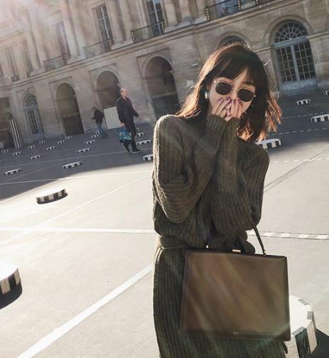 毛衣的时髦搭配 让你对毛衣爱不释手（图）