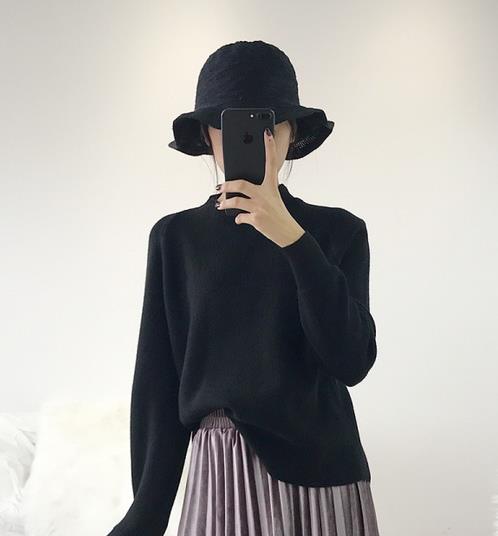 打底衫更有时髦感 时尚打底毛衣穿搭示范（图）