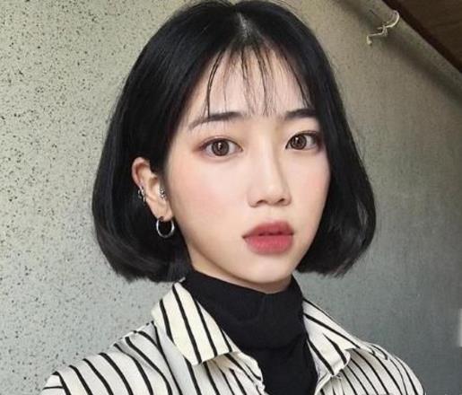 2018短发这样烫不显老：时髦又减龄（图）