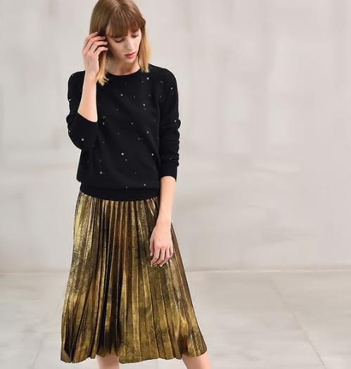 时髦针织羊绒衫搭配 让春季更出彩(图) 时髦针织羊绒衫搭配 让春季更出彩(图)