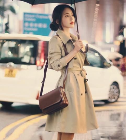 春季风衣该怎么选 适合自己的才最好看（图）