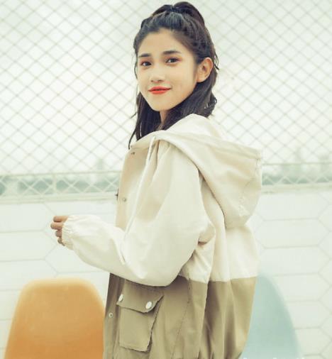 穿对外套 微胖女生也能变苗条（图）