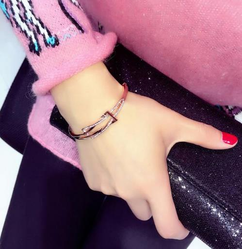 适合春季戴的个性水晶手链 时尚优雅（图）