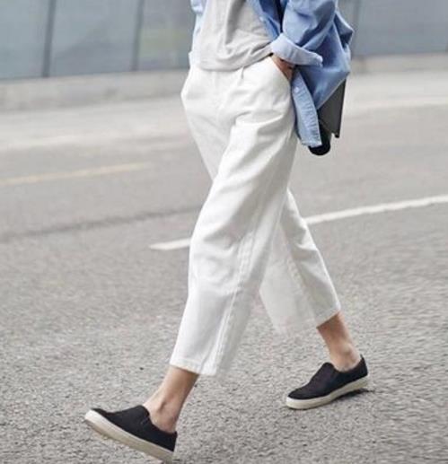 早春不适合露腿 棉麻阔腿裤才是正确选择