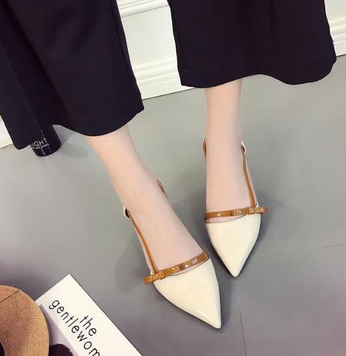 尖头单鞋又出新款了 更能增添高贵气质