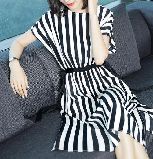 适合胖MM穿的条纹连衣裙 视觉显瘦显气质 适合胖MM穿的条纹连衣裙 视觉显瘦显气质