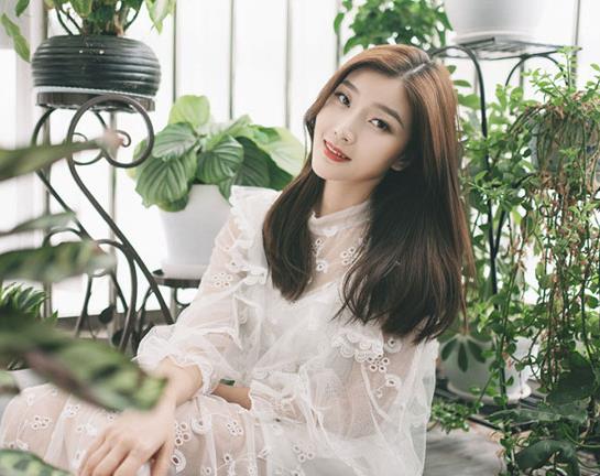 杨小曼个人资料老公是谁 和冷漠是夫妻吗