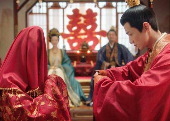 卿卿日常李薇身世 卿卿日常大结局 卿卿日常李薇身世 卿卿日常大结局