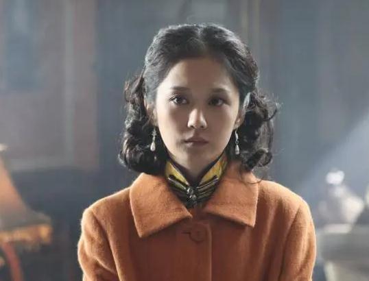 铁面歌女到底讲了个啥 剧情简介 铁面歌女到底讲了个啥 剧情简介