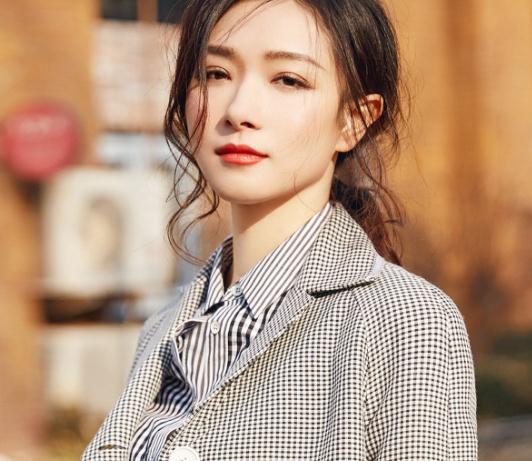 万茜个人资料简历 演员万茜的老公是谁 万茜个人资料简历 演员万茜的老公是谁