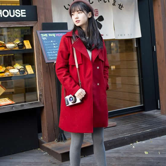 脱掉厚重的羽绒服：穿伤时尚毛呢子大衣外套气质100分