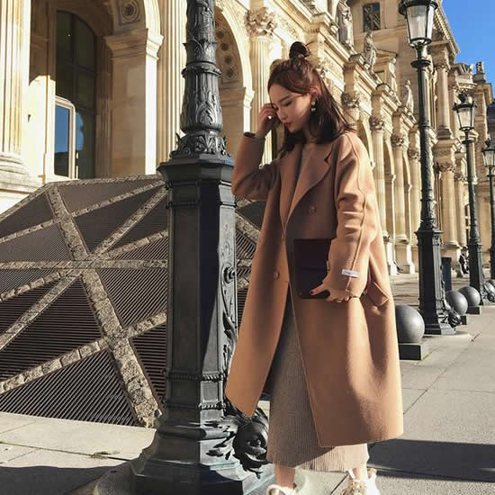 脱掉厚重的羽绒服：穿伤时尚毛呢子大衣外套气质100分