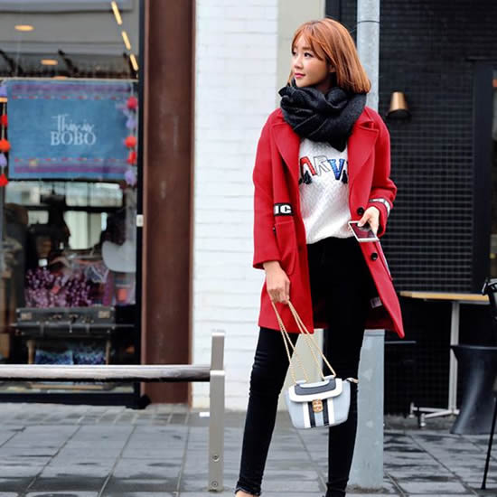 脱掉厚重的羽绒服：穿伤时尚毛呢子大衣外套气质100分
