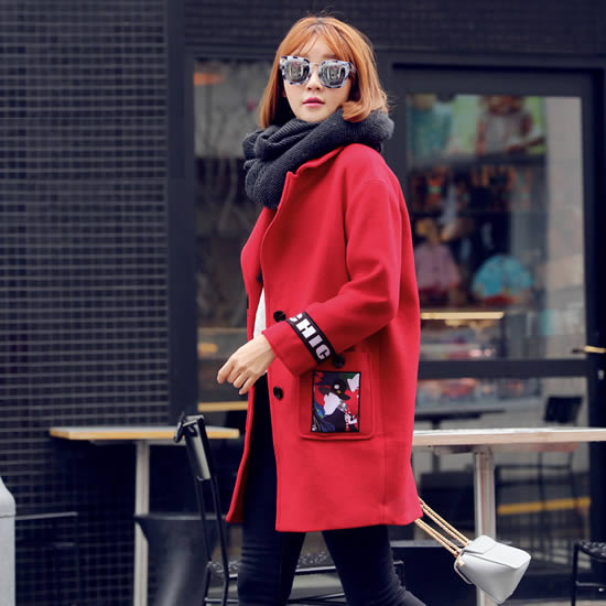脱掉厚重的羽绒服：穿伤时尚毛呢子大衣外套气质100分