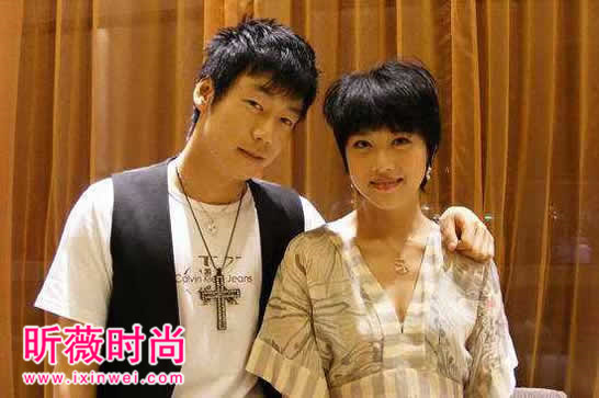 周海媚个人资料：周海媚老公是谁 揭50岁还不结婚