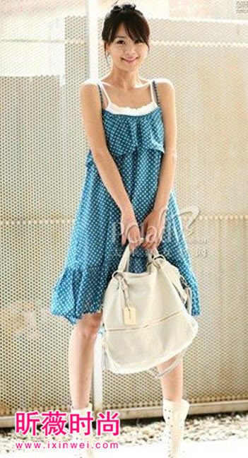 美女吊带裙子款式：四种风格满足各类MM的喜好