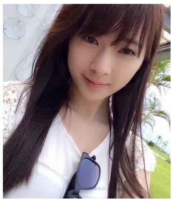 台女星否认玩一字马走光:我穿了三条内裤 台女星否认玩一字马走光:我穿了三条内裤