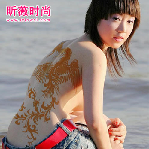 张筱雨免费图片资料大全：中国第一人体模特张筱雨