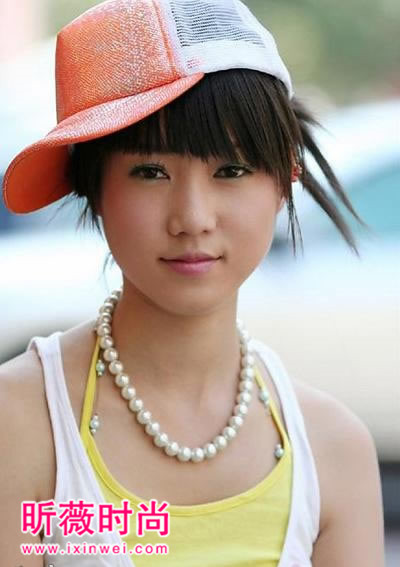 张筱雨免费图片资料大全：中国第一人体模特张筱雨