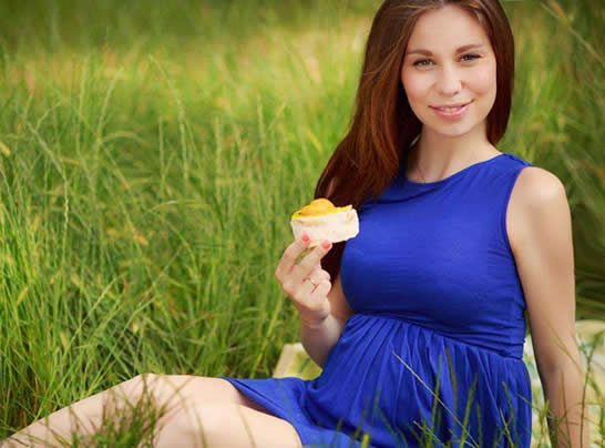 孕妇能不能吃生日蛋糕：孕妇可以吃蛋糕吗
