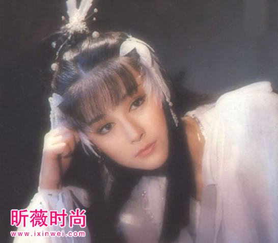 各种版本的小龙女大点评:谁是你心中的女神 各种版本的小龙女大点评:谁是你心中的女神