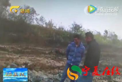 挖掘机工人心细入微,竟发现古墓线索成功盗宝 挖掘机工人心细入微,竟发现古墓线索成功盗宝