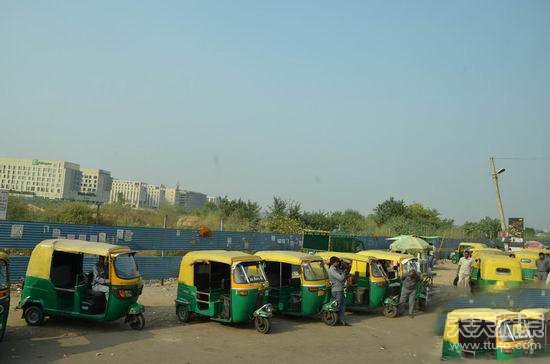 100元人民币在印度能买什么？看后让人震惊